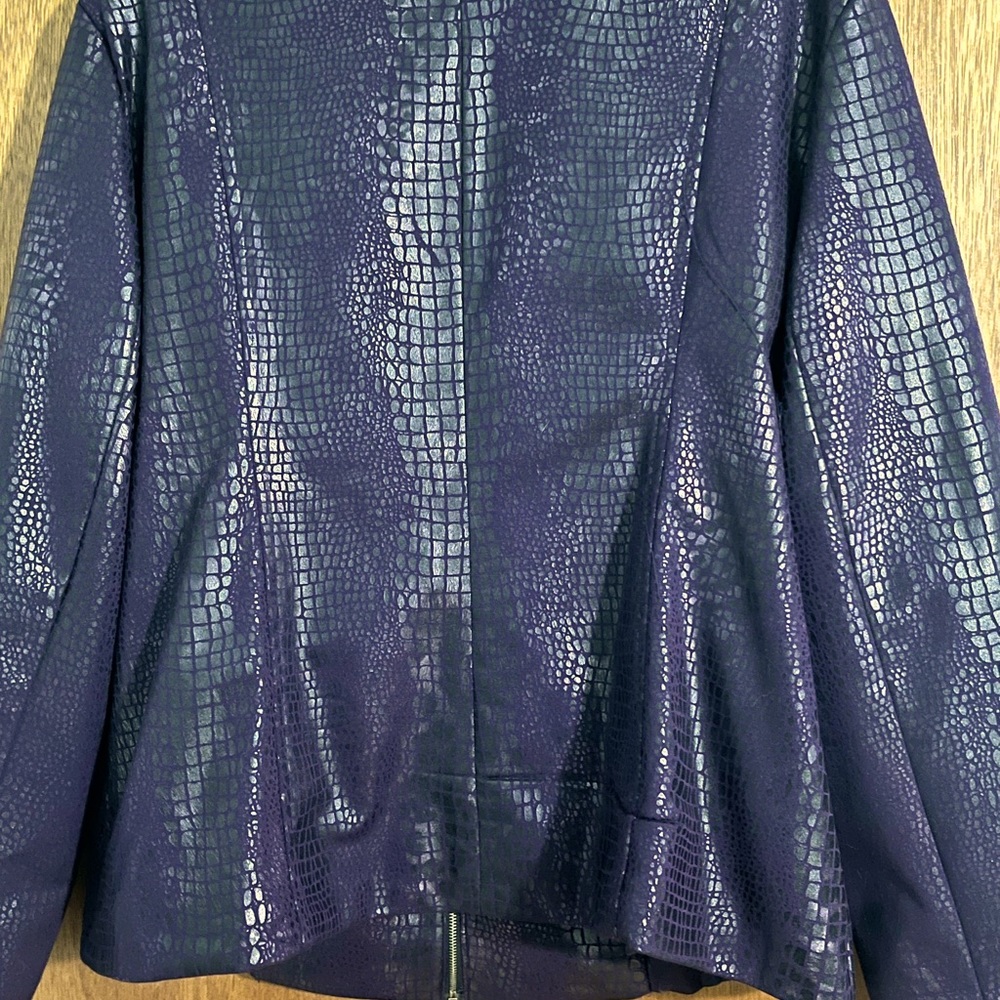 Jacket - Picture 6 of 8